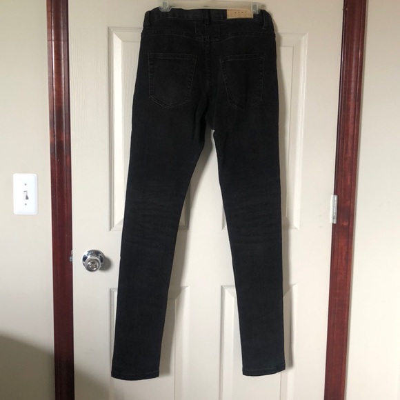 MNML Stretch Denim - Picture 2 of 2